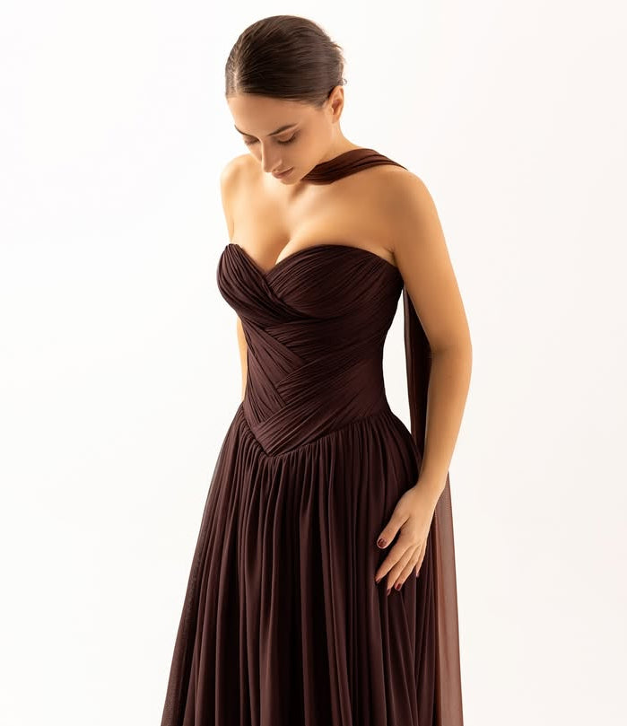 CHOCOLATE BROWN