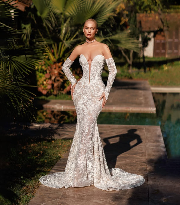 SELENE LACE MERMAID