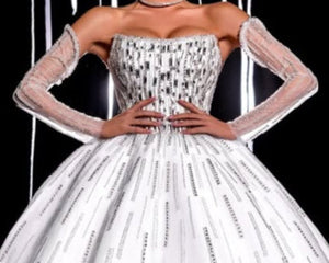 Swana Gown