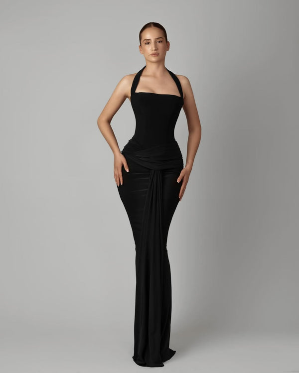 BLACK HALTER