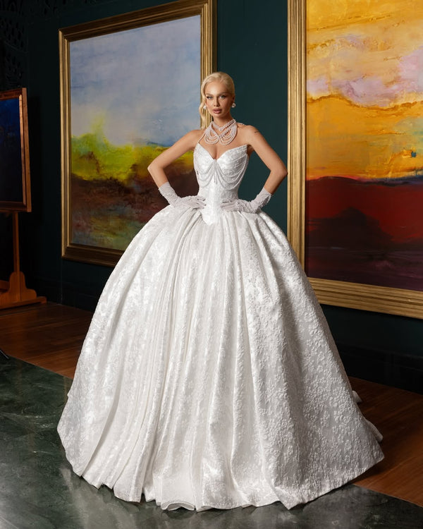 THE VERSAILLES PEARL GOWN